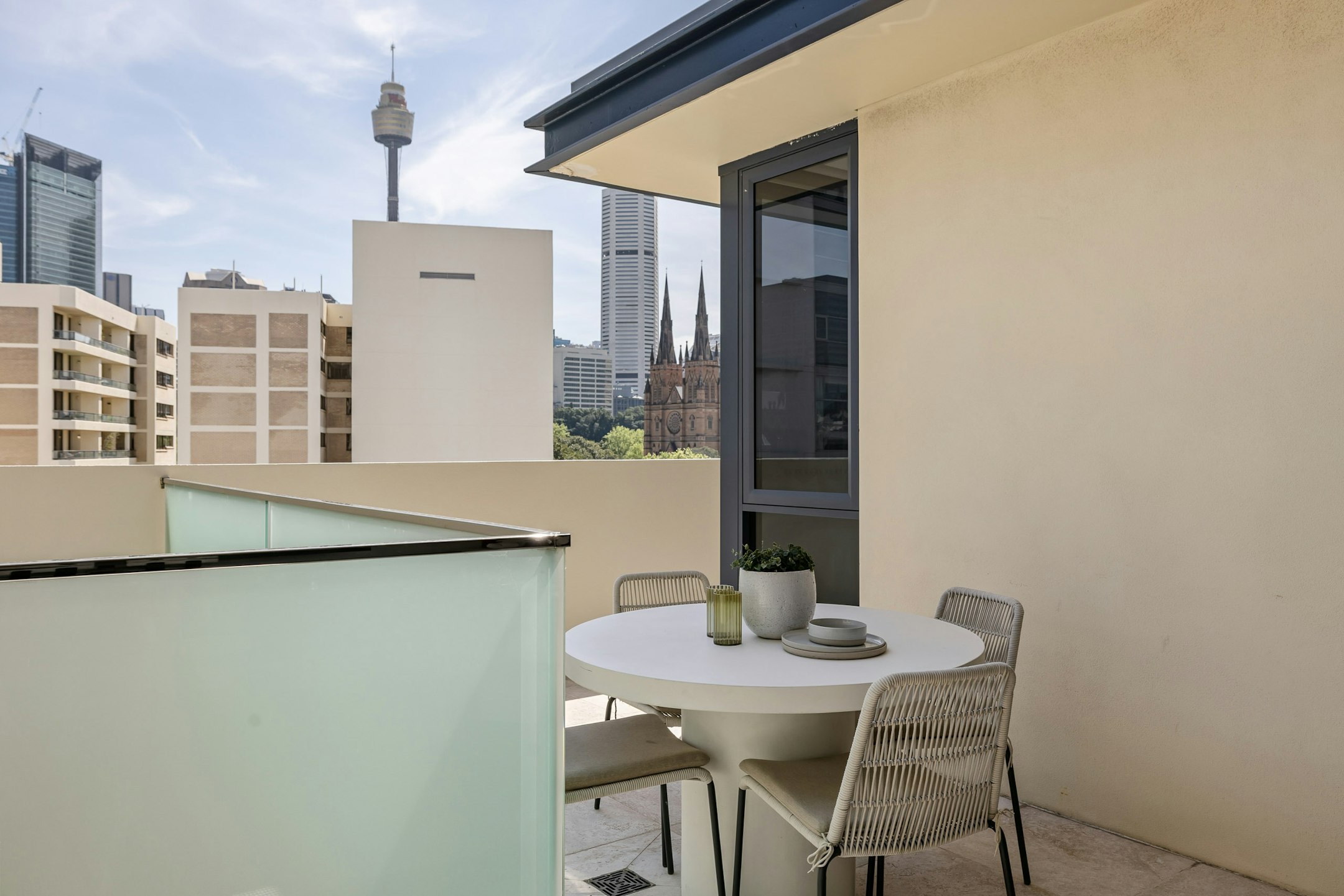balcony