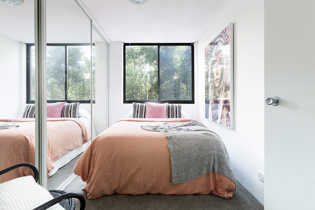 bed