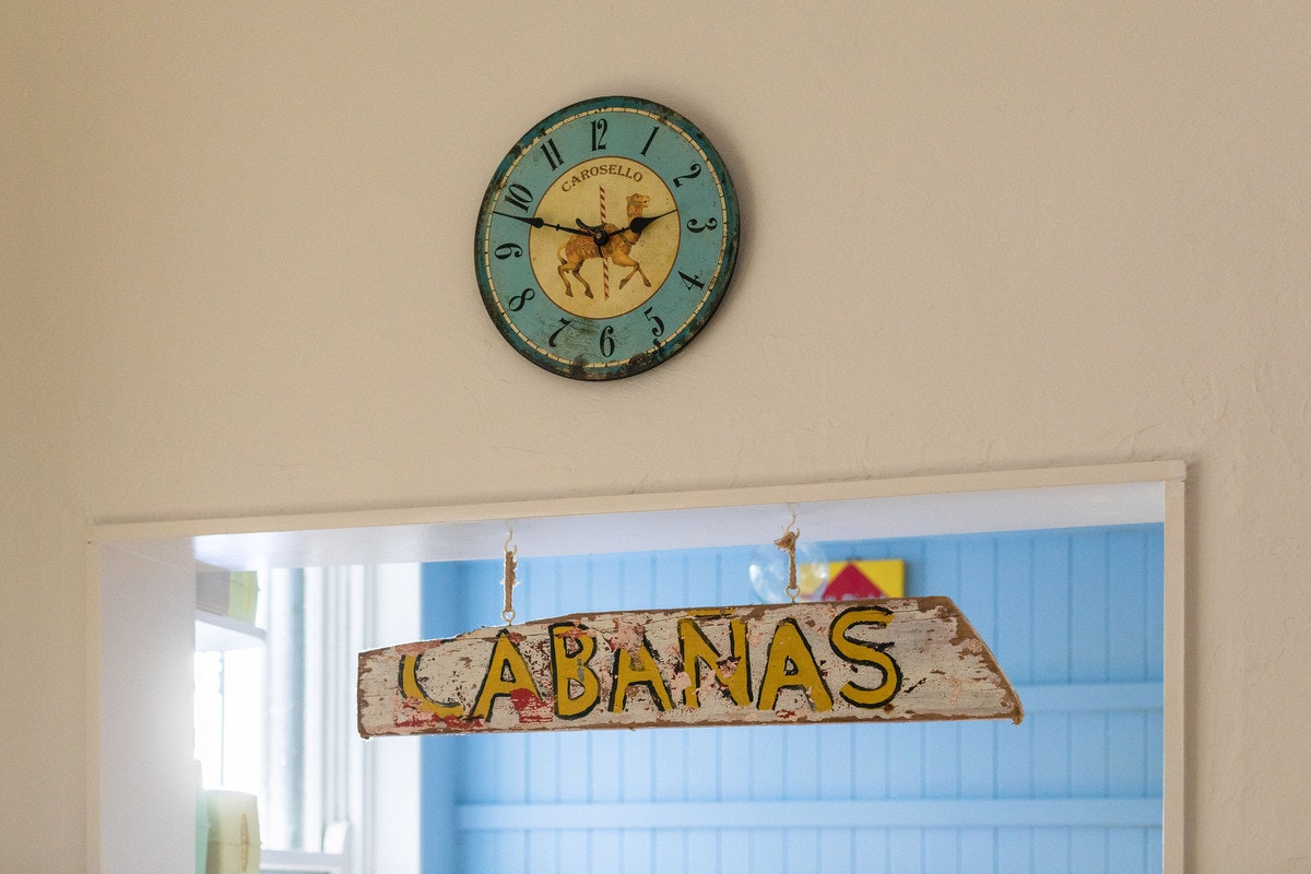 analog clock