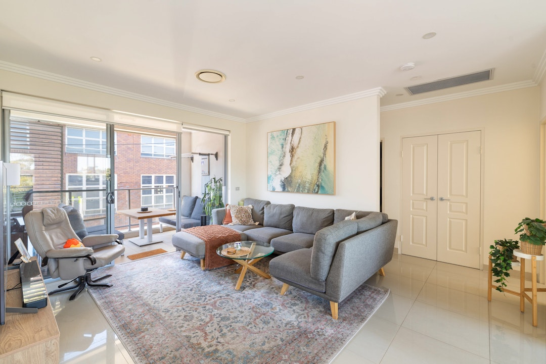 4-3-5-gordon-street-rozelle-nsw-2039-bresicwhitney