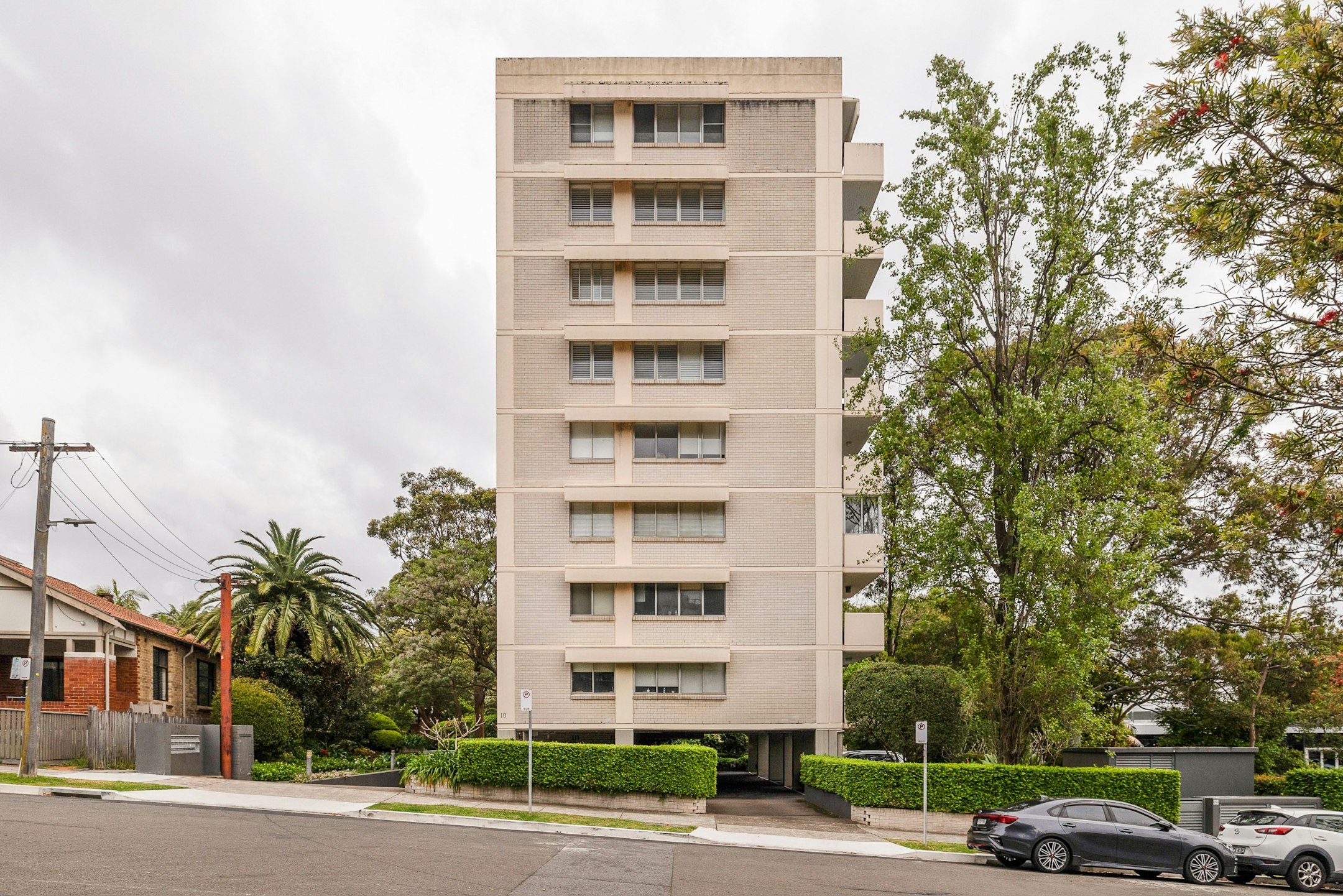 apartment building