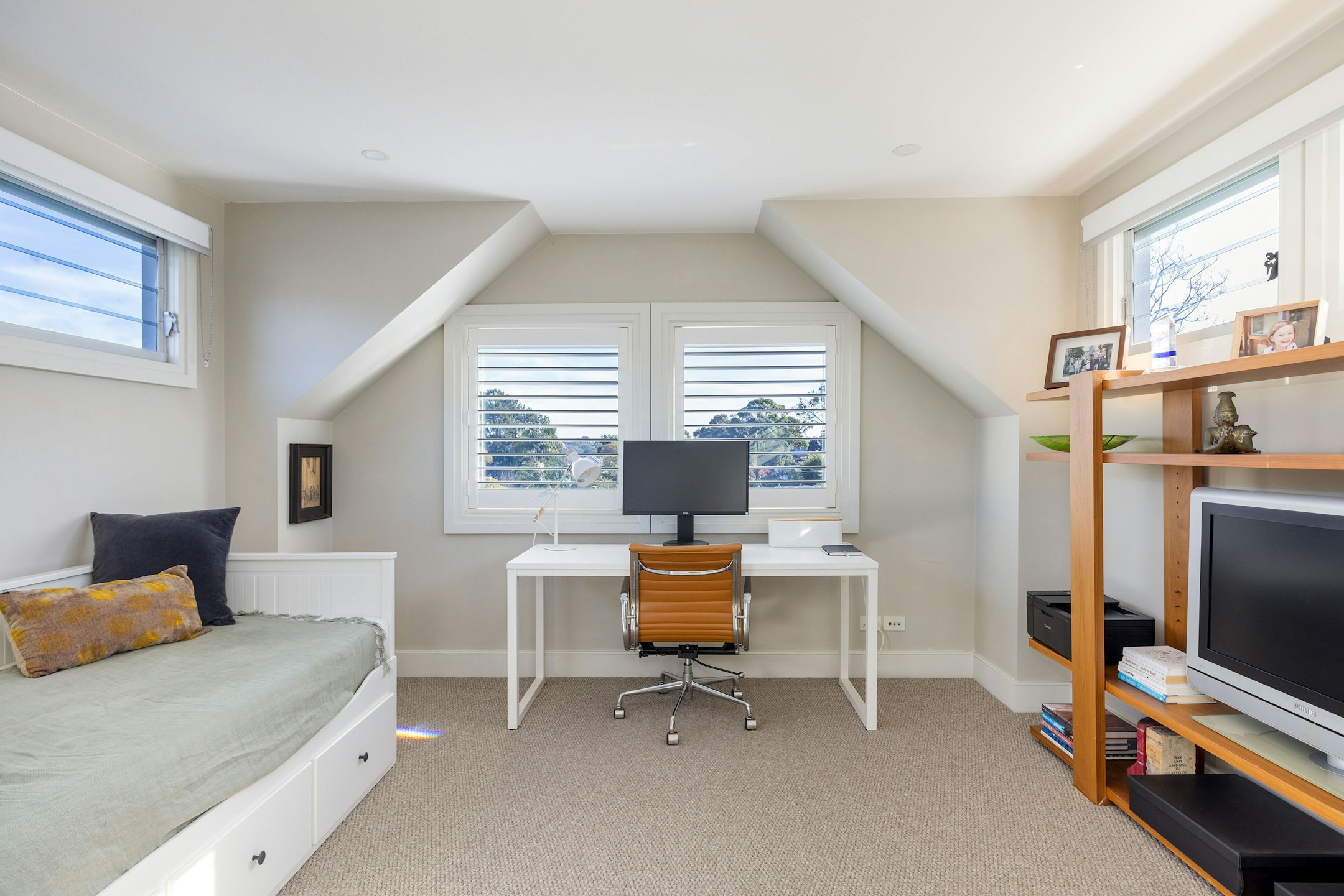 desk