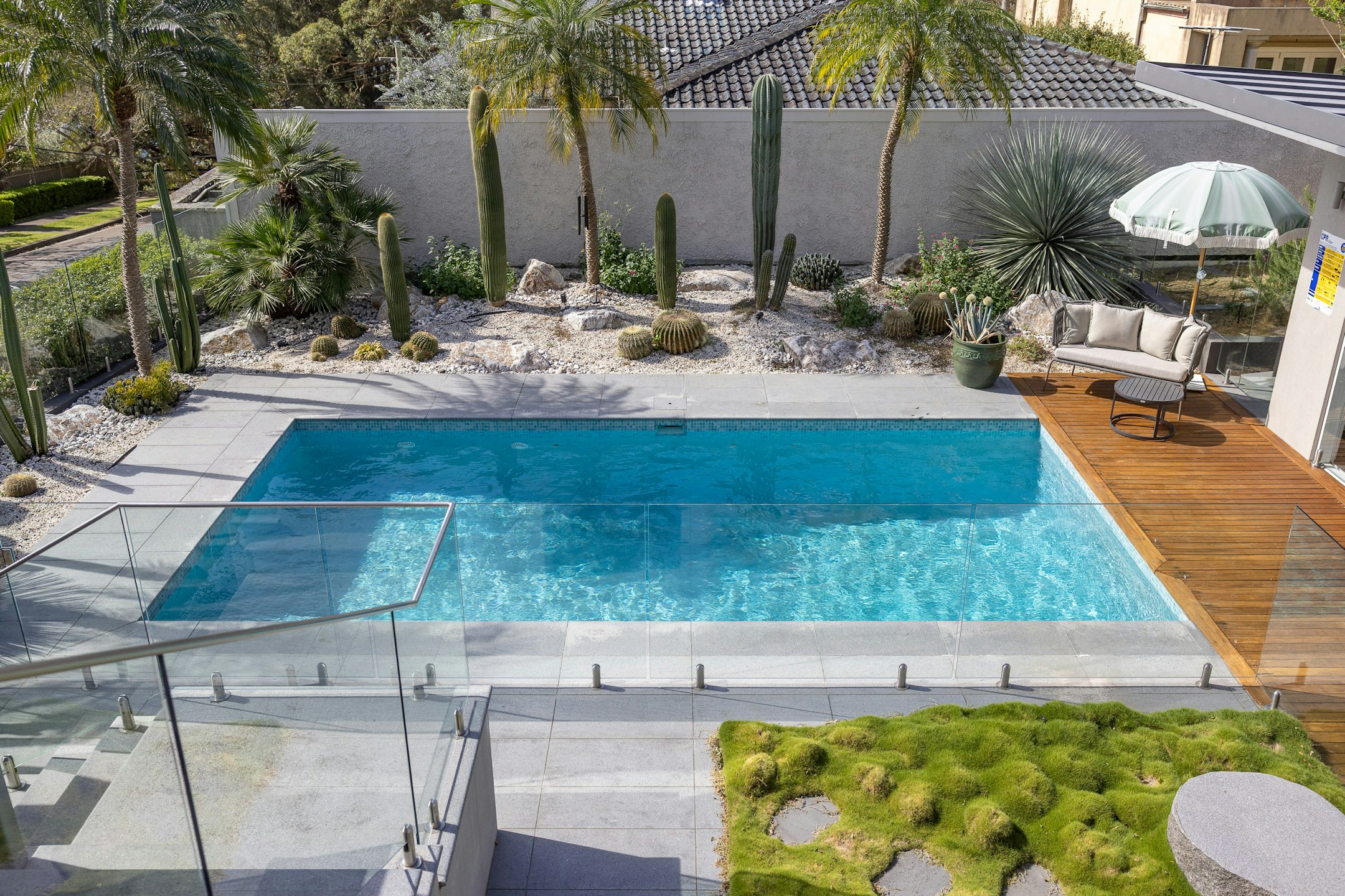 pool