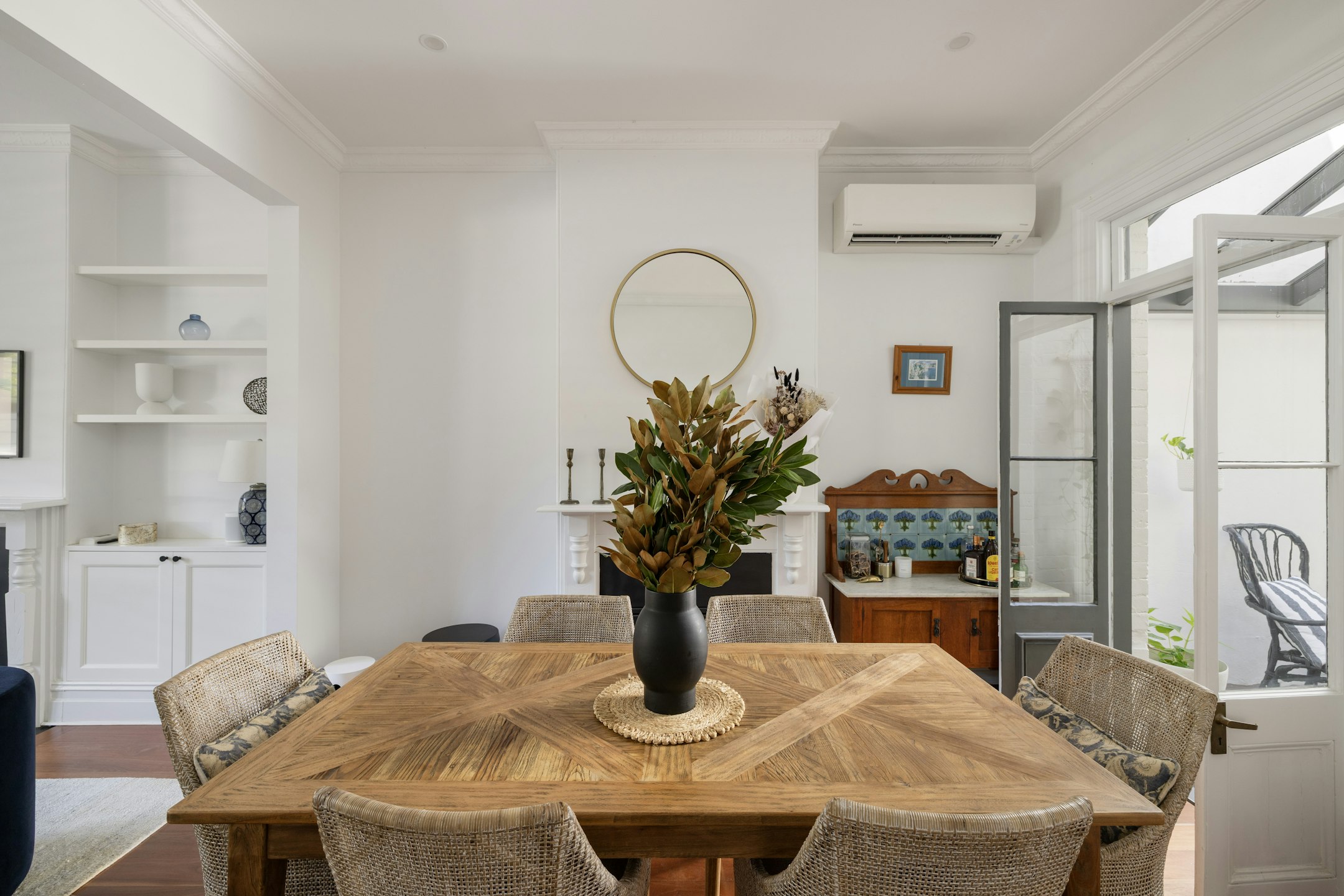 dining room