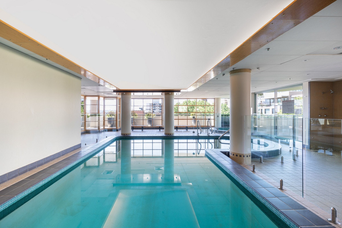 pool