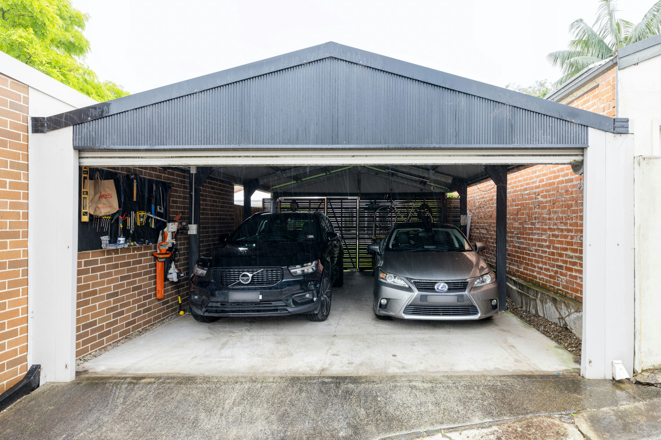 garage