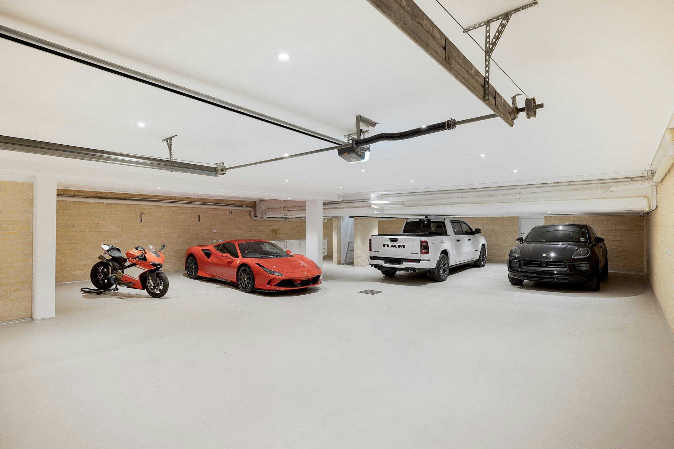 garage