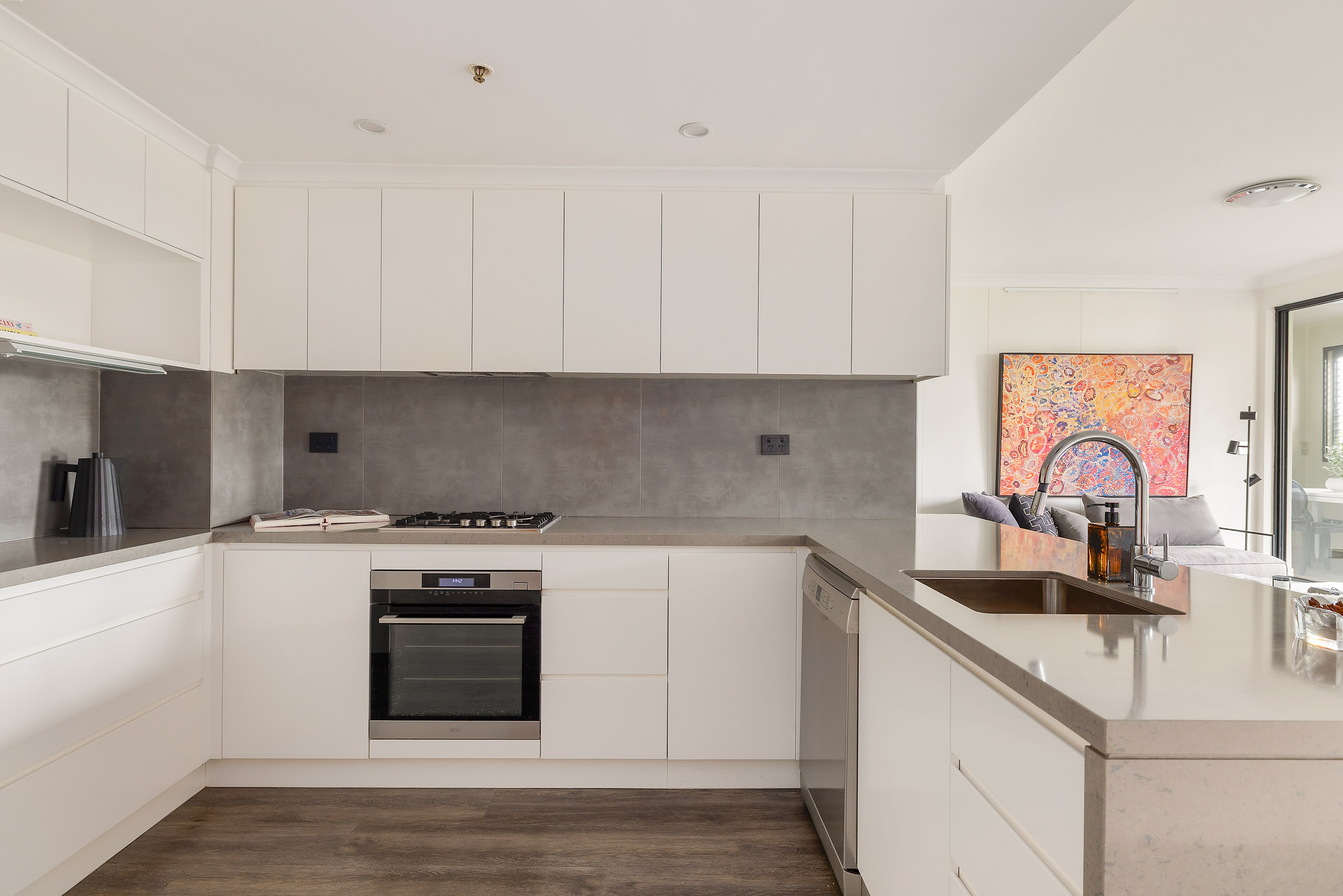 806/242 Elizabeth Street, Surry Hills - Thumbnail 5