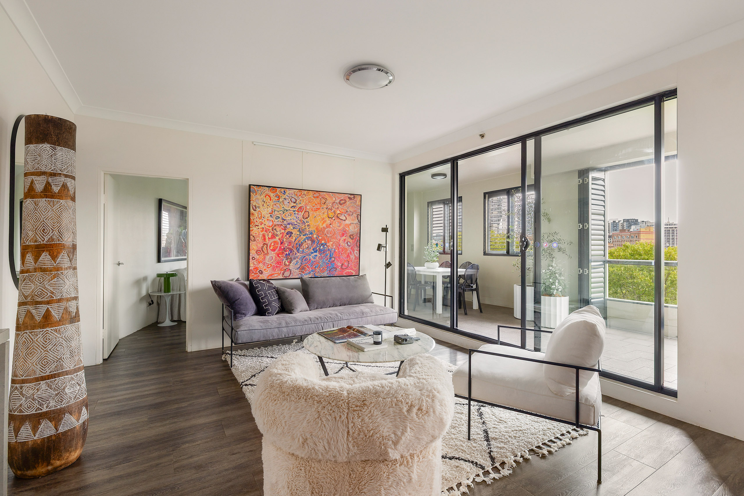 806/242 Elizabeth Street, Surry Hills - Thumbnail 3