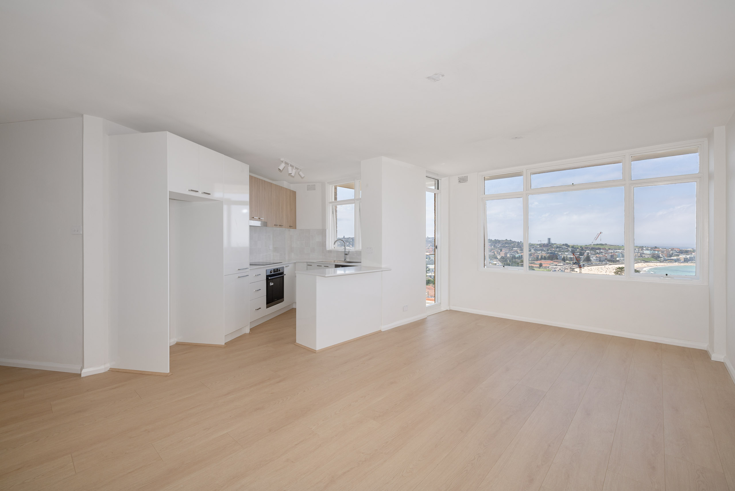 19/14 Edward Street, Bondi - Thumbnail 3