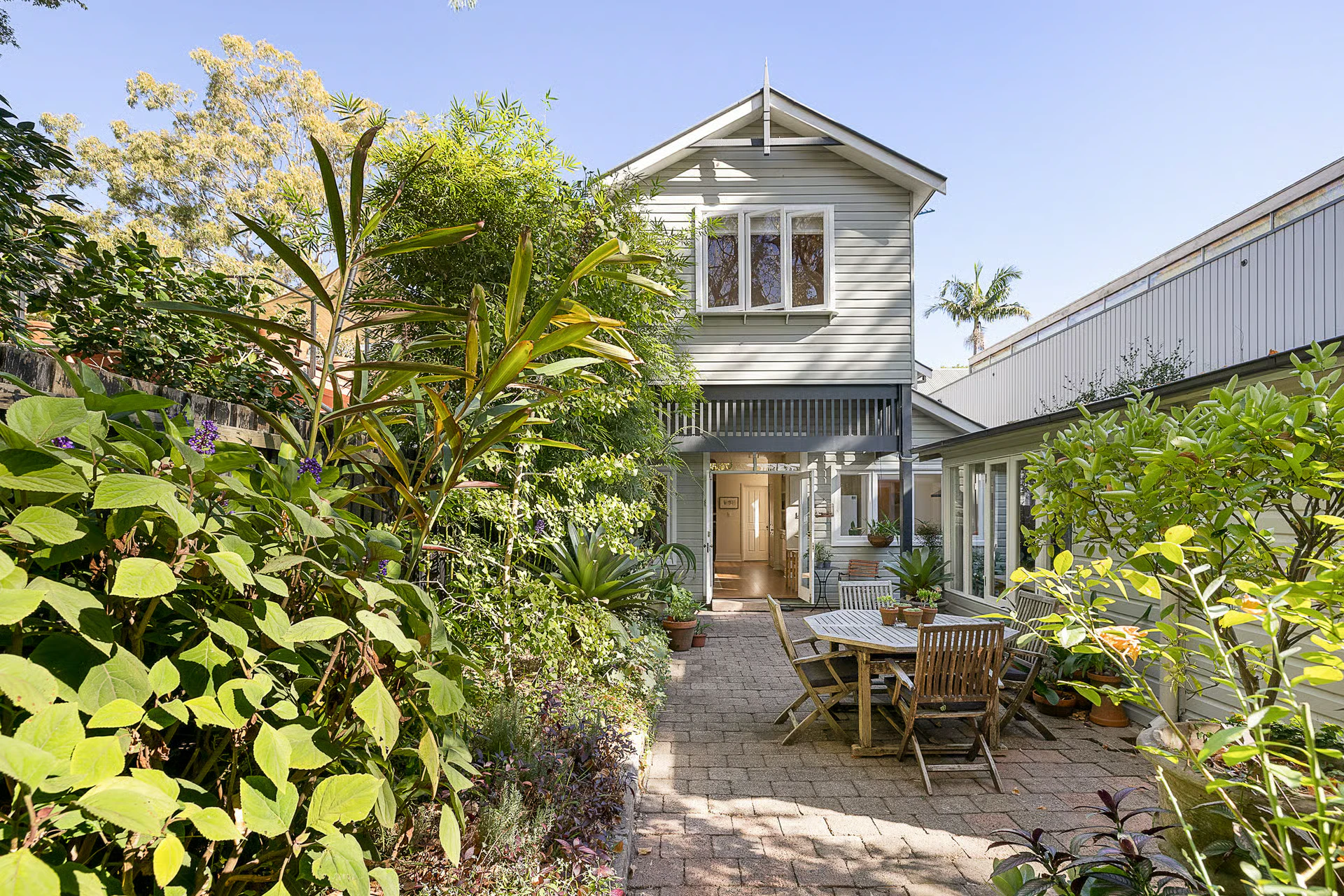 cottage