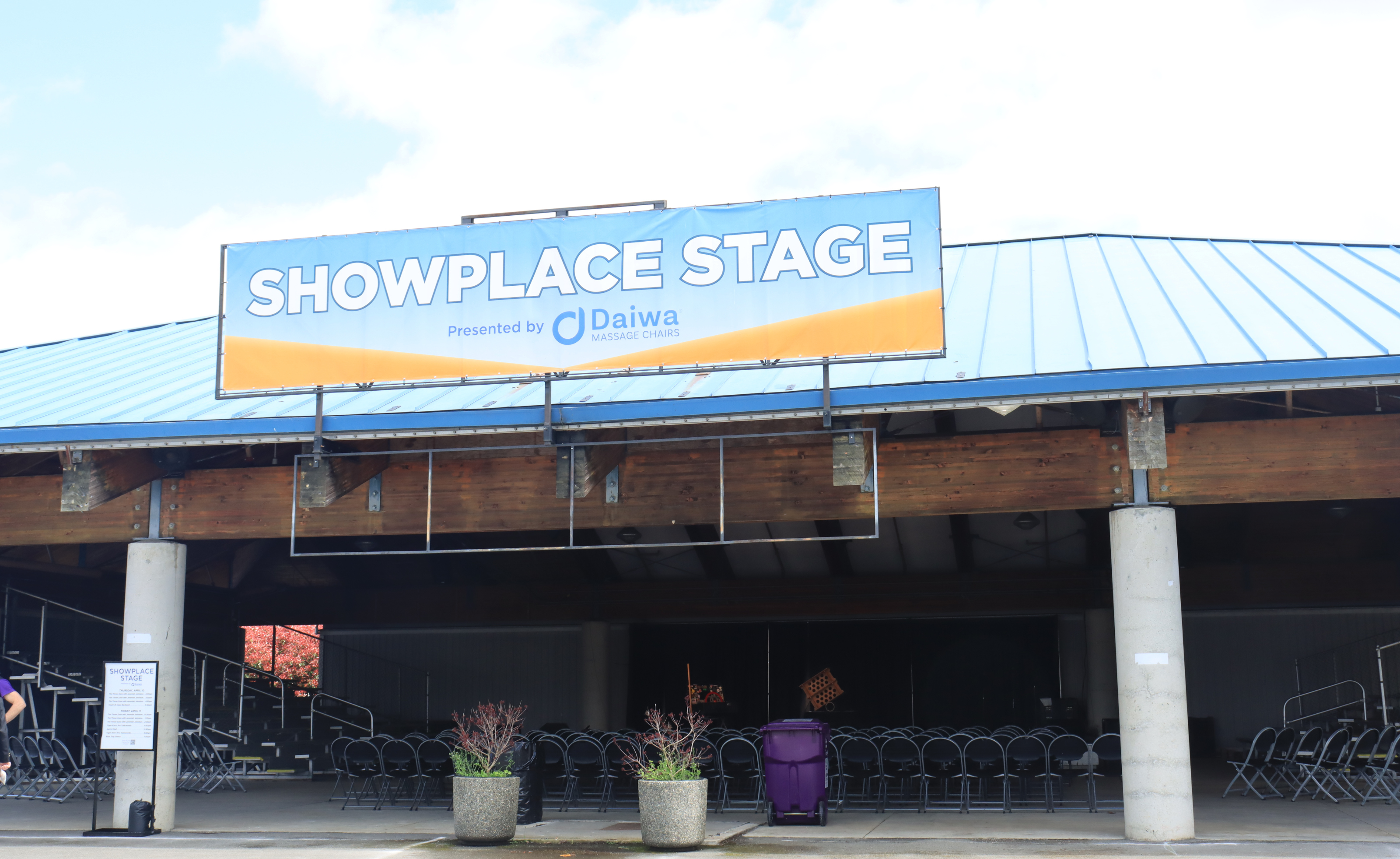 Showplace Stage