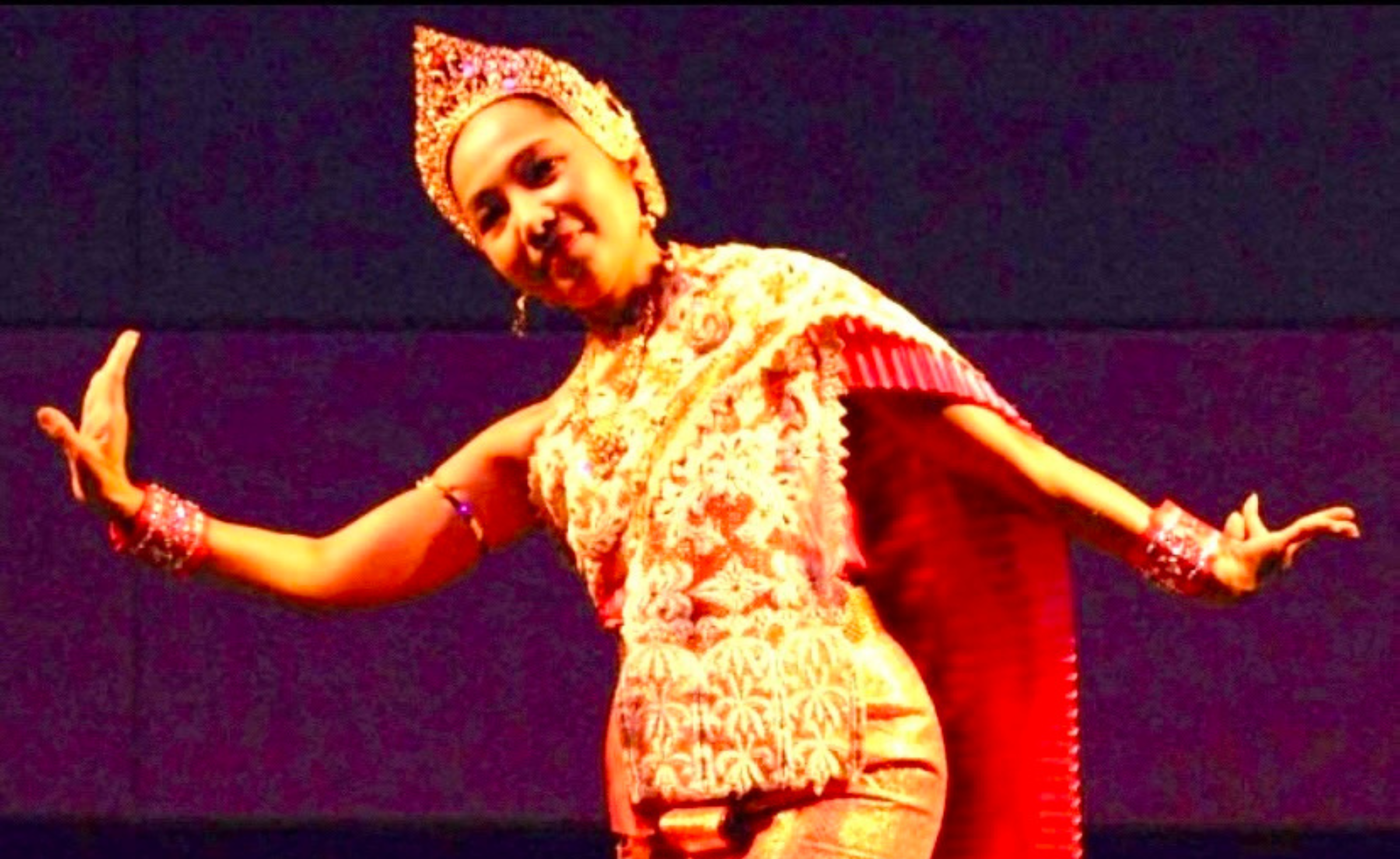Siam Smile Thai Classical & Folk Dance