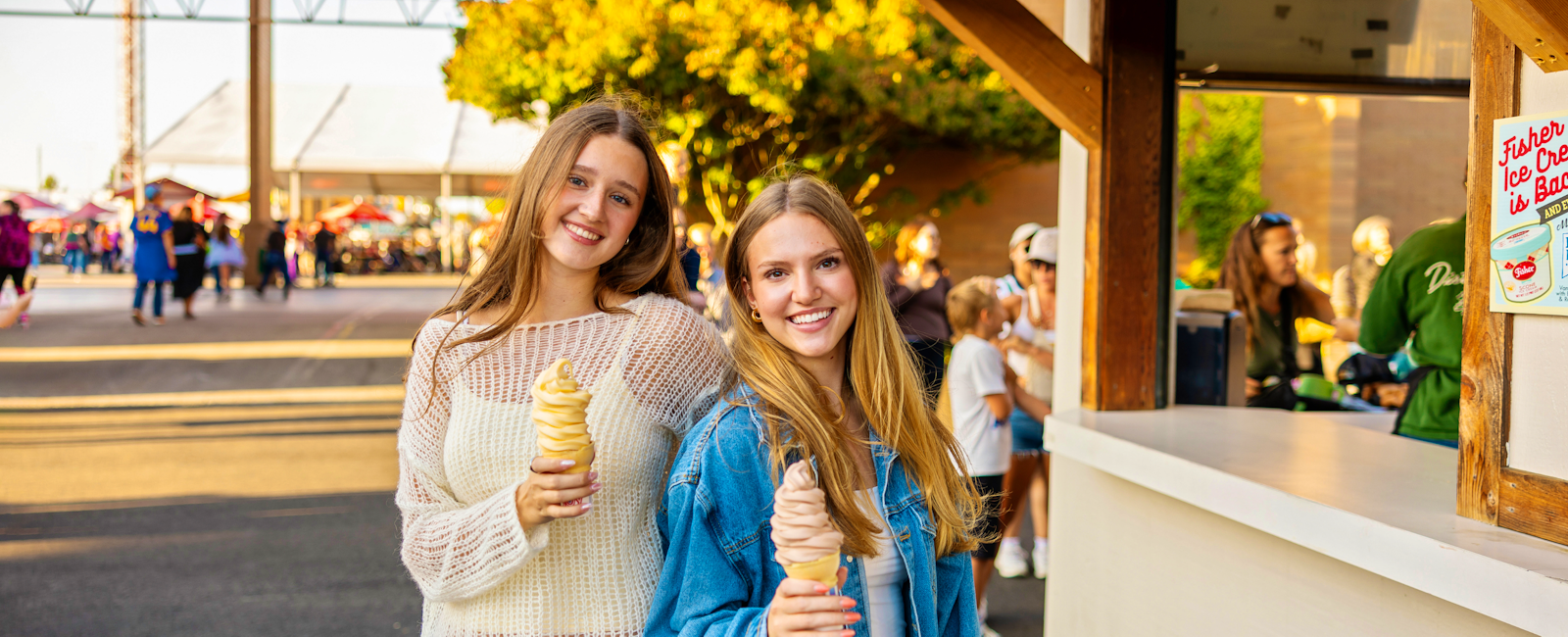 Two friends with ice cream cones