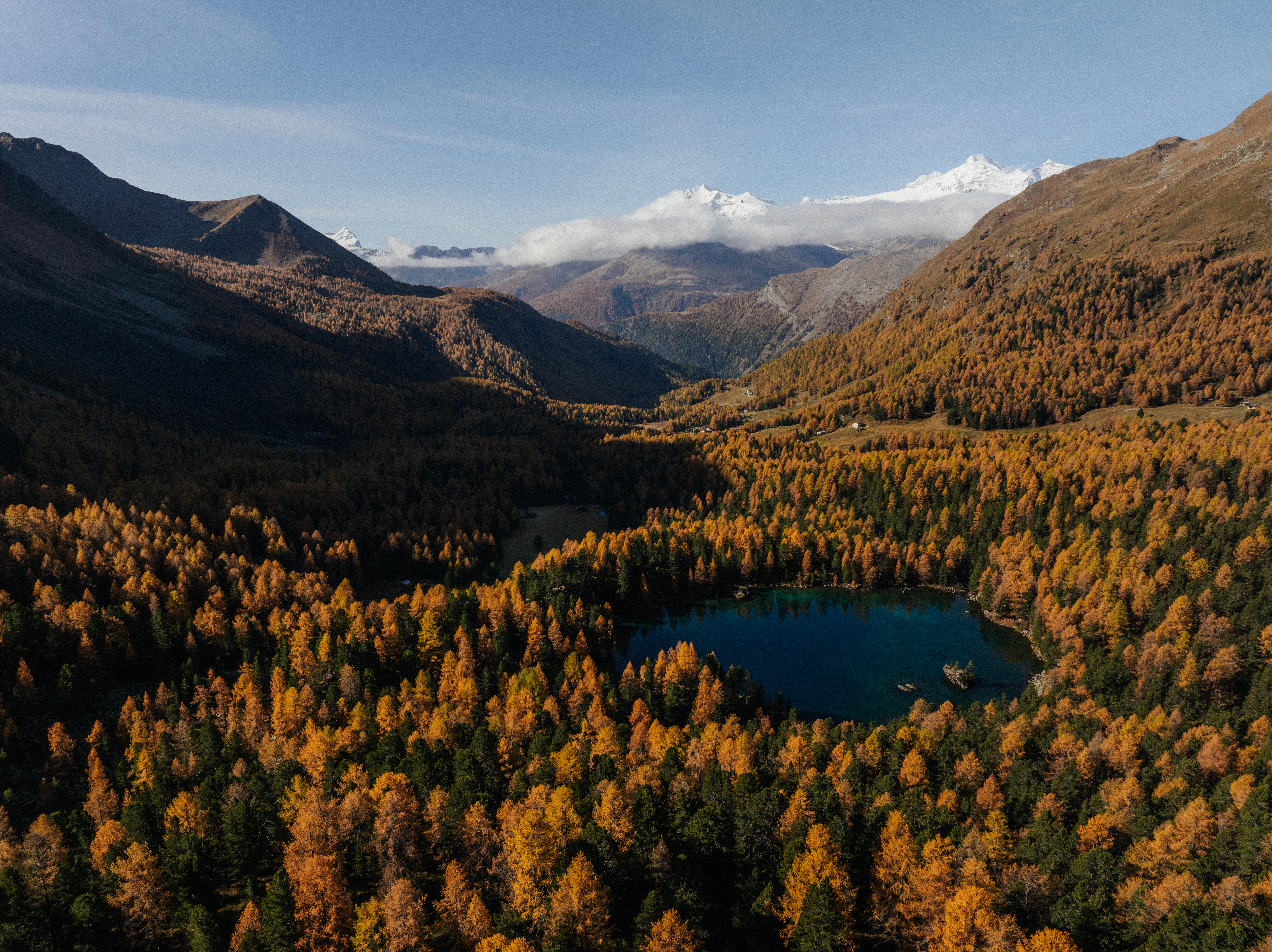 Lagh Saoseo und Val da Camp im Herbst