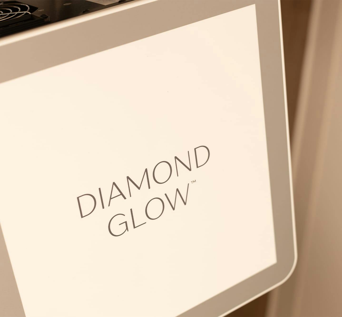 diamond glow signage