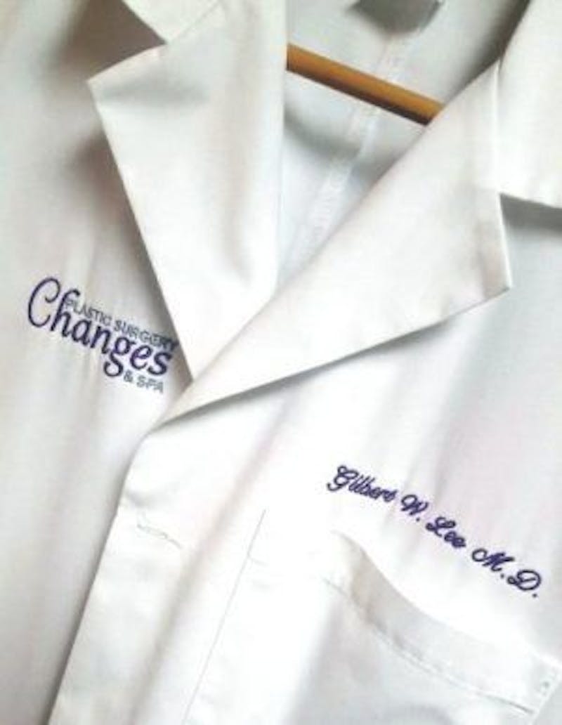 Changes lab Doctor's coat