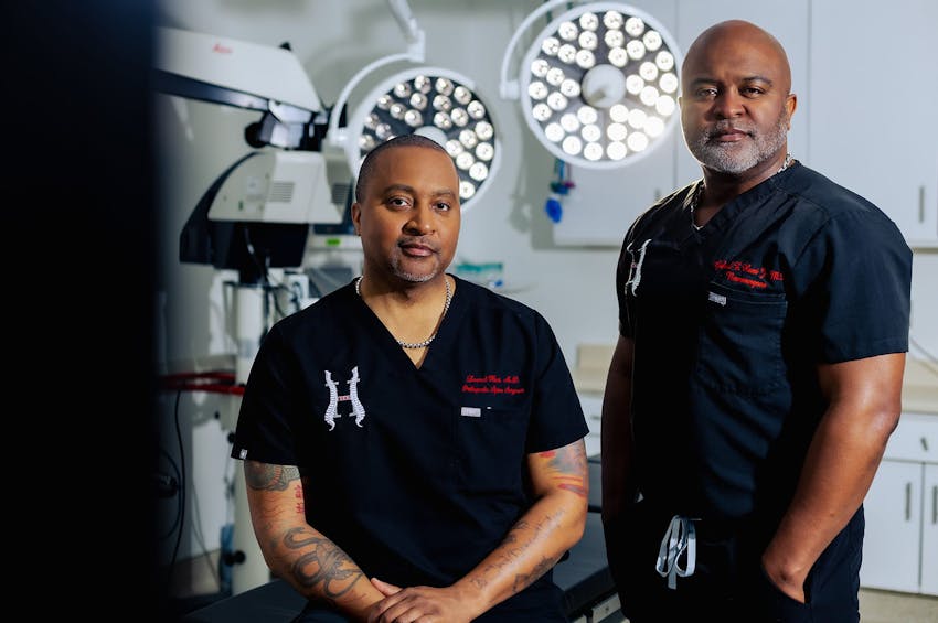 both dr hunt's in surgery room