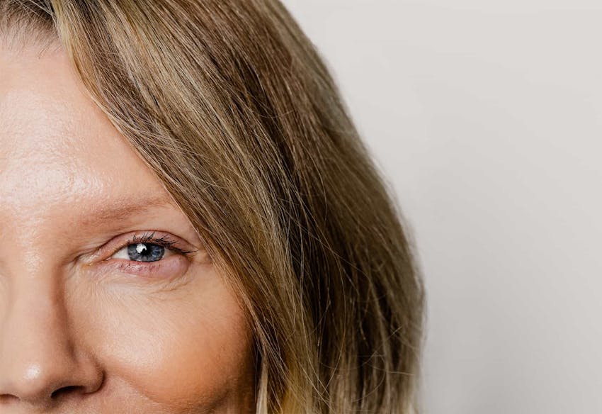 close up of womans eyes