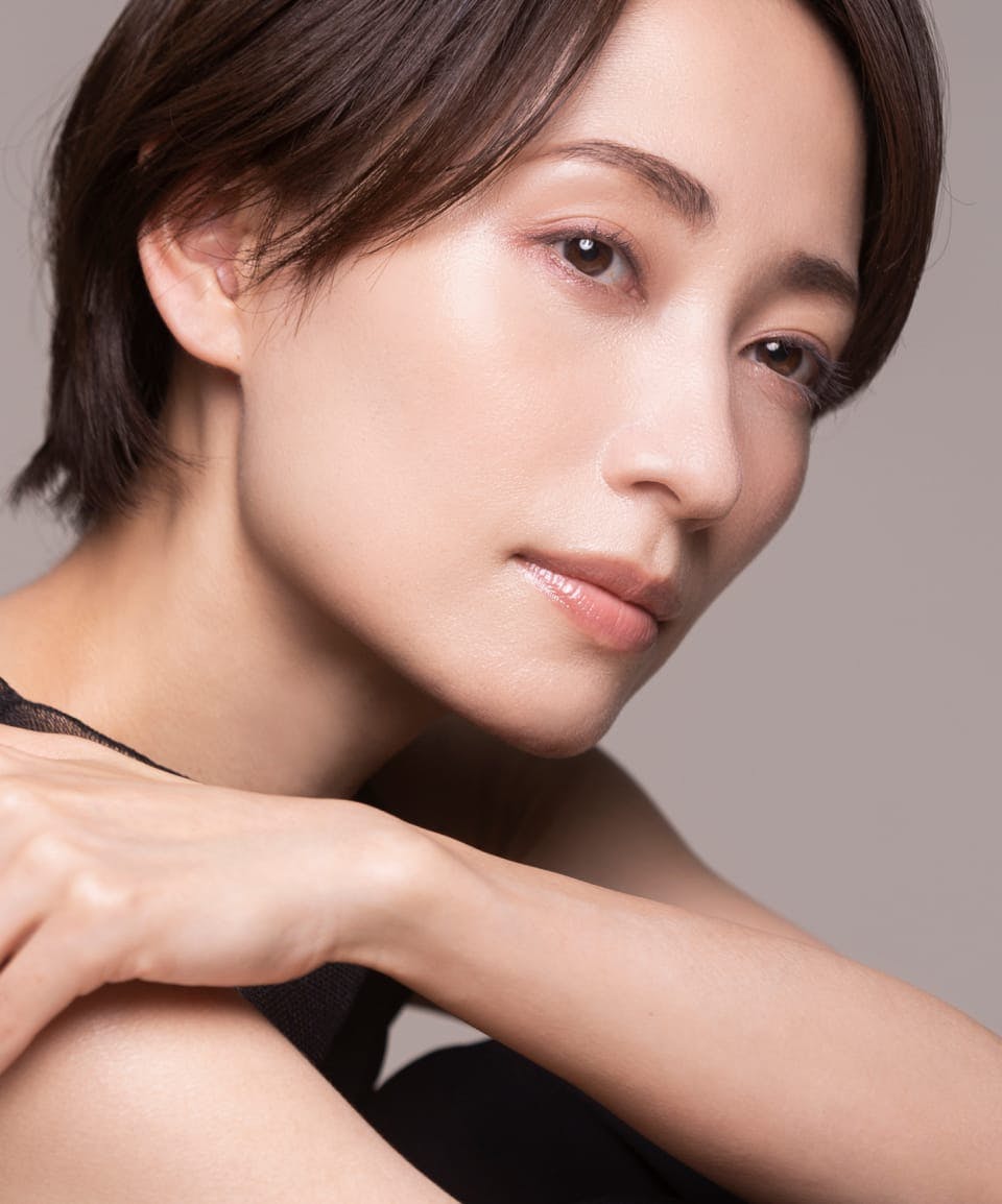 woman with clear skin