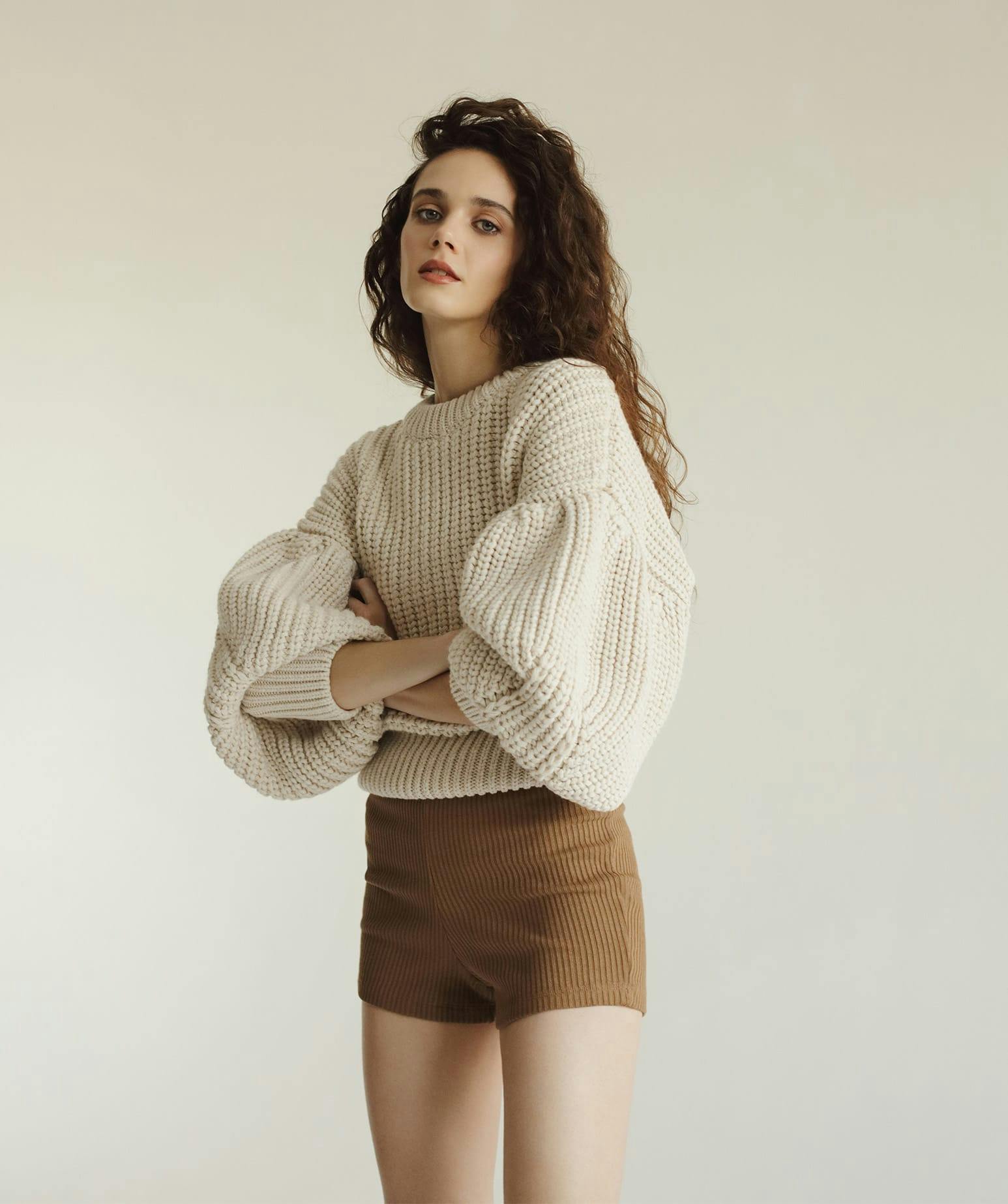 woman crossing her arms