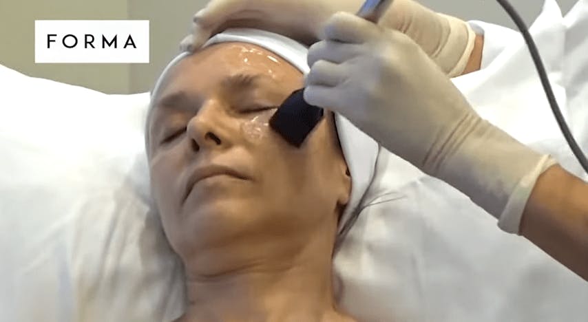 woman receiving forma treatment