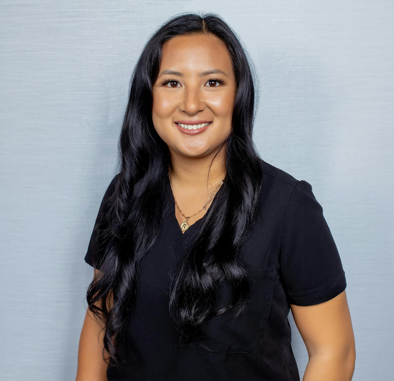 Thai Becker headshot