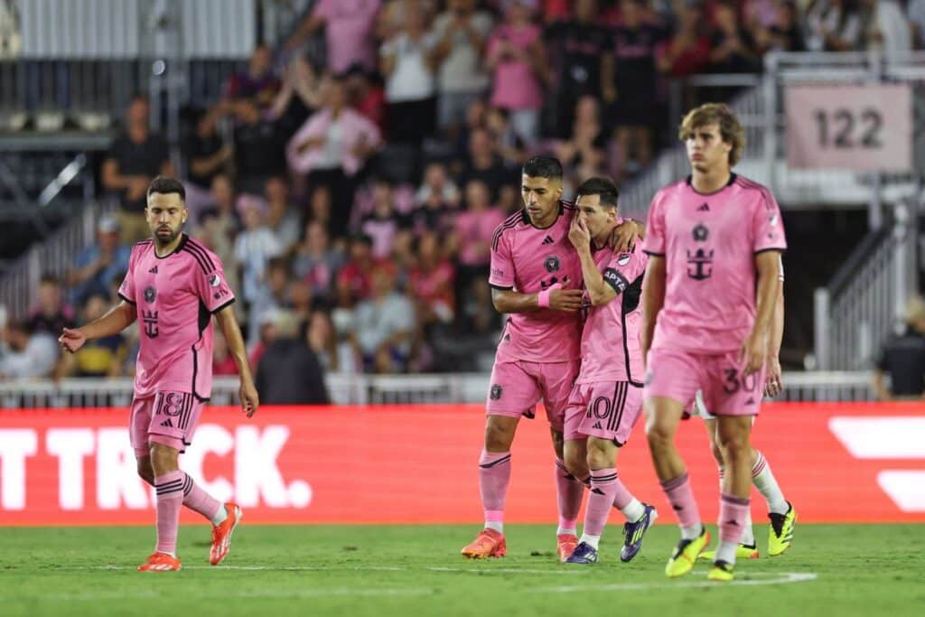 Jogadores do Inter Miami celebrando gol