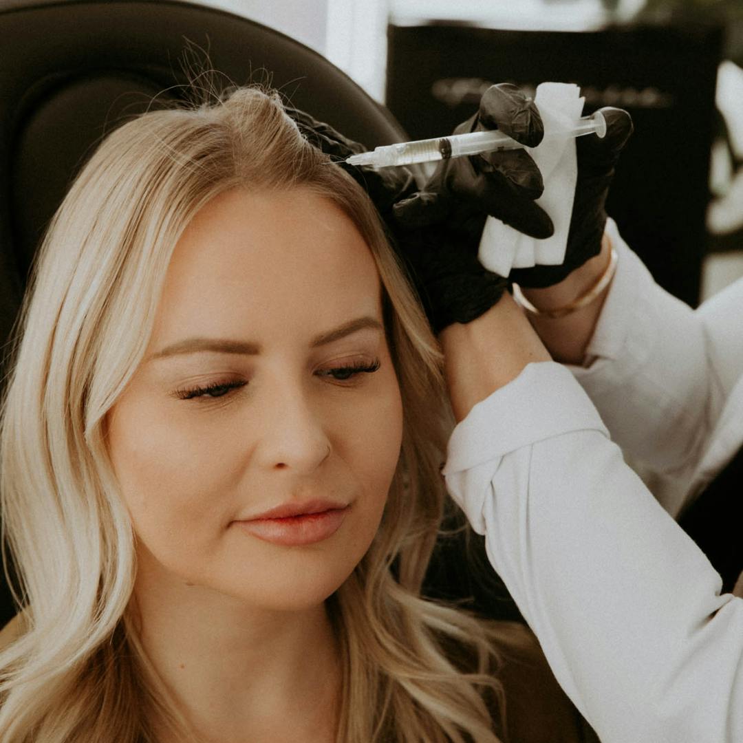 woman getting prp treatment