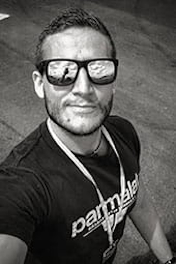 Ollie Barstow - bio pic