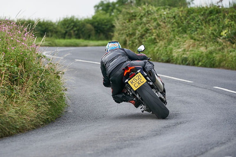 Aprilia RSV4 2021 Review Price Spec_104