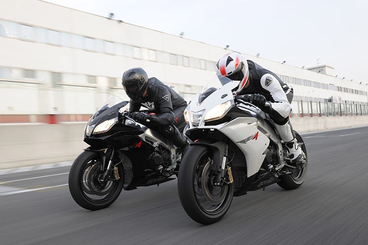 Aprilia RSV4 R 2009 Review Used Price Spec02