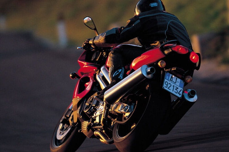 1999 Aprilia SL1000 Falco Review Used Price Spec_11