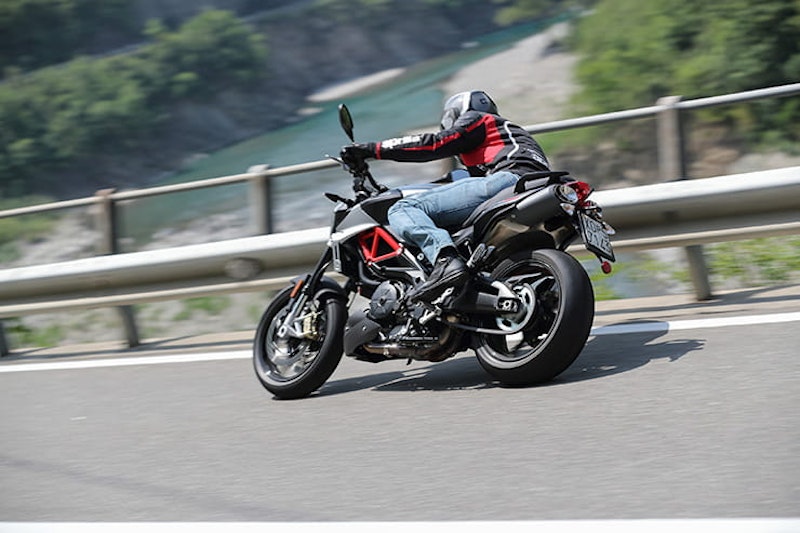 Aprilia Shiver 900 2017 Review Used Price Spec_04