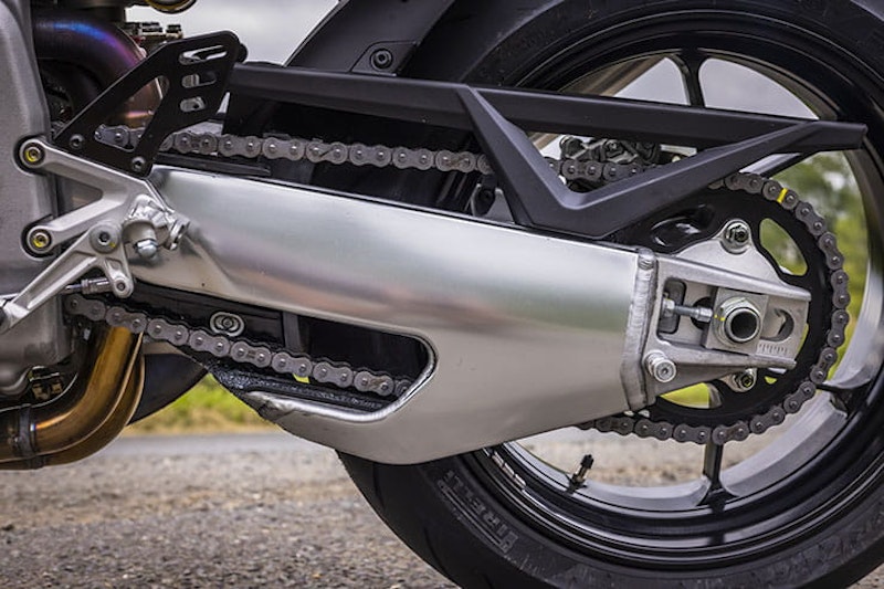 Aprilia Tuono V4 2021 Review Price Spec_16