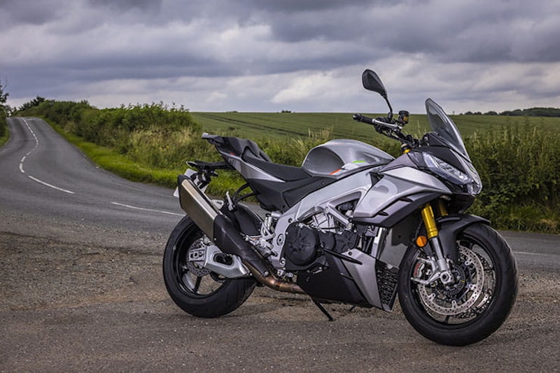 Aprilia Tuono V4 2021 Review Price Spec_18