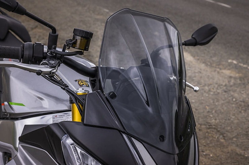 Aprilia Tuono V4 2021 Review Price Spec_11