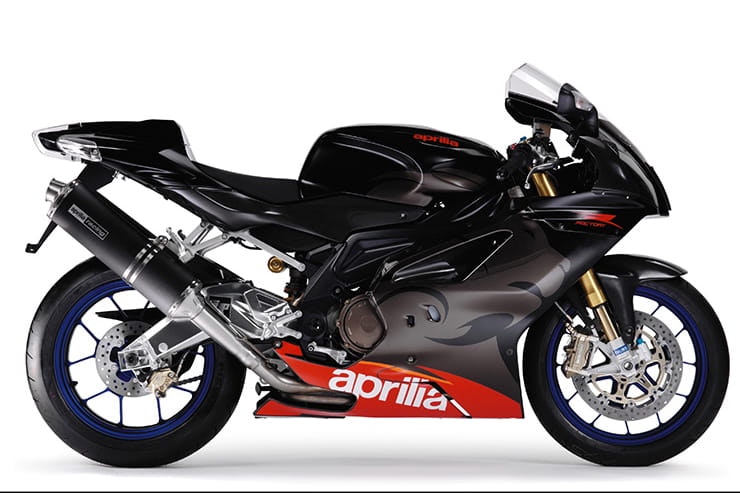 If you after a genuine day-to-day V-twin sportsbike that won’t break the bank but comes with all the bling, check out one of Aprilia’s fantastic RSV models.