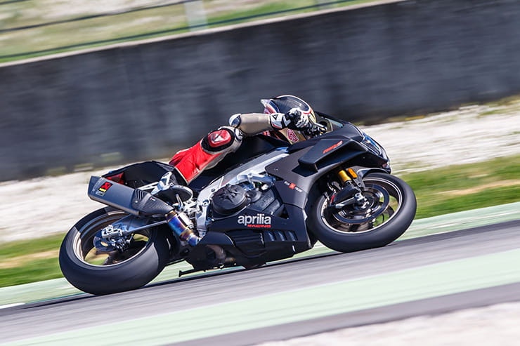 Aprilia RSV4 1100 Factory