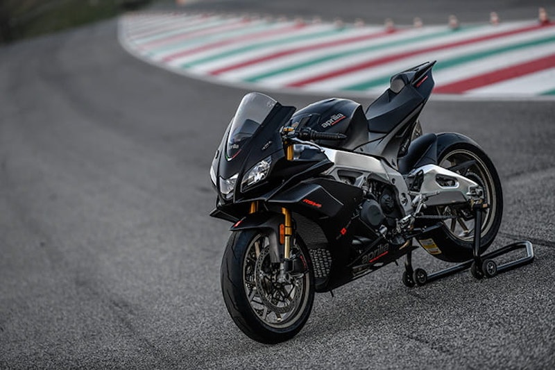 Aprilia RSV4 1100 Factory