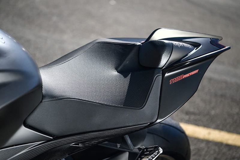 Aprilia RSV4 1100 Factory