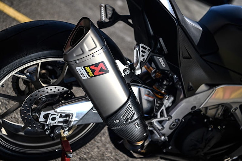 Aprilia RSV4 1100 Factory