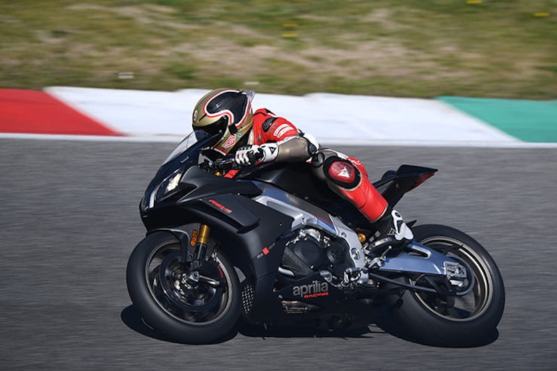 Aprilia RSV4 1100 Factory