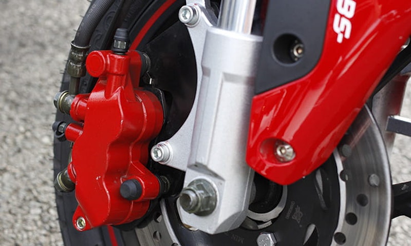 BikeSocial review of the Benelli TNT125