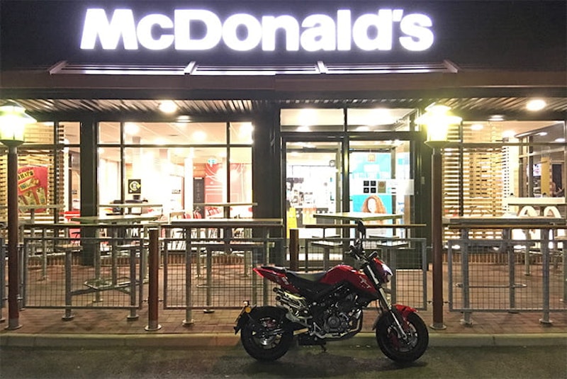 BikeSocial review of the Benelli TNT125