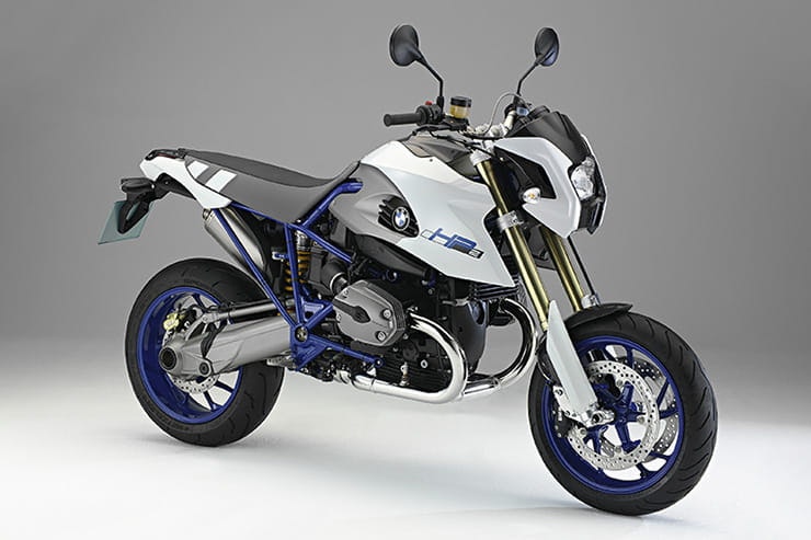 BMW HP2 Megamoto 2007 Review Used Price Spec_02