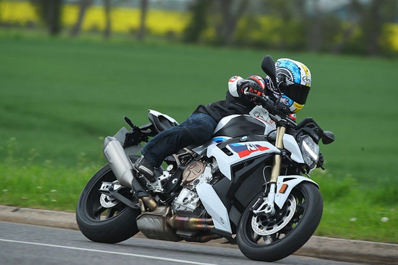 New BMW S1000R Review 2021 | Road & Track Test | Bennetts