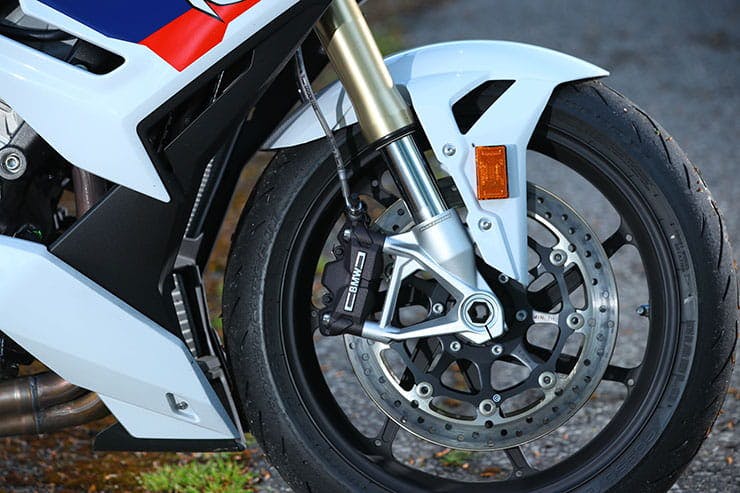 2021 bmw s 1000 r hotsell