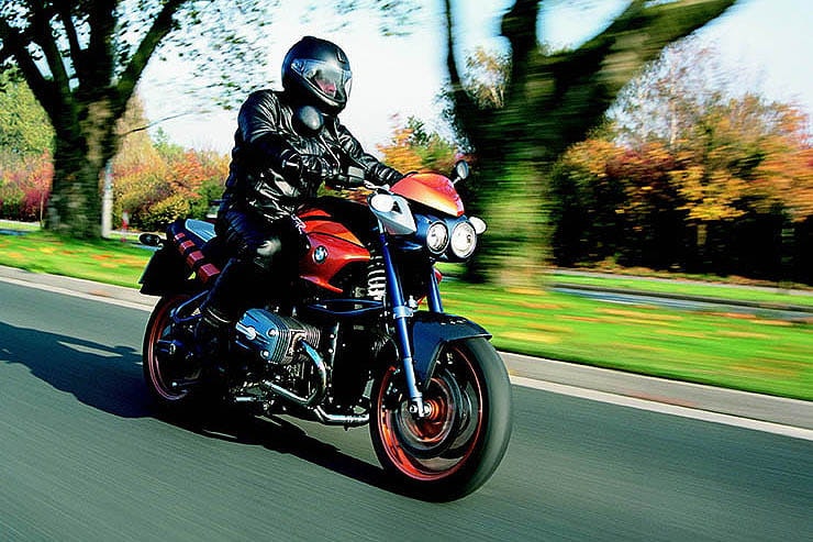 BMW R1150R Rockster Review (2001 - 2006) + Buying Guide