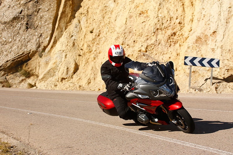 BMW R1250RT (2019) | Review